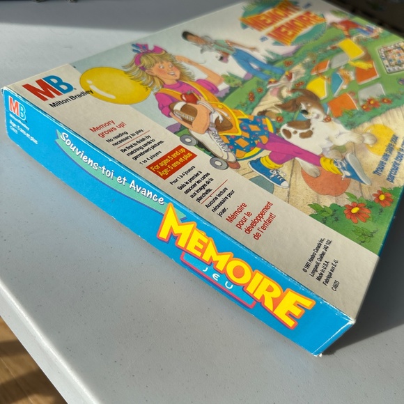 Vintage 1986 Match And Move Memory Board Game Complete Milton Bradley Kids 80's - Picture 2 of 11